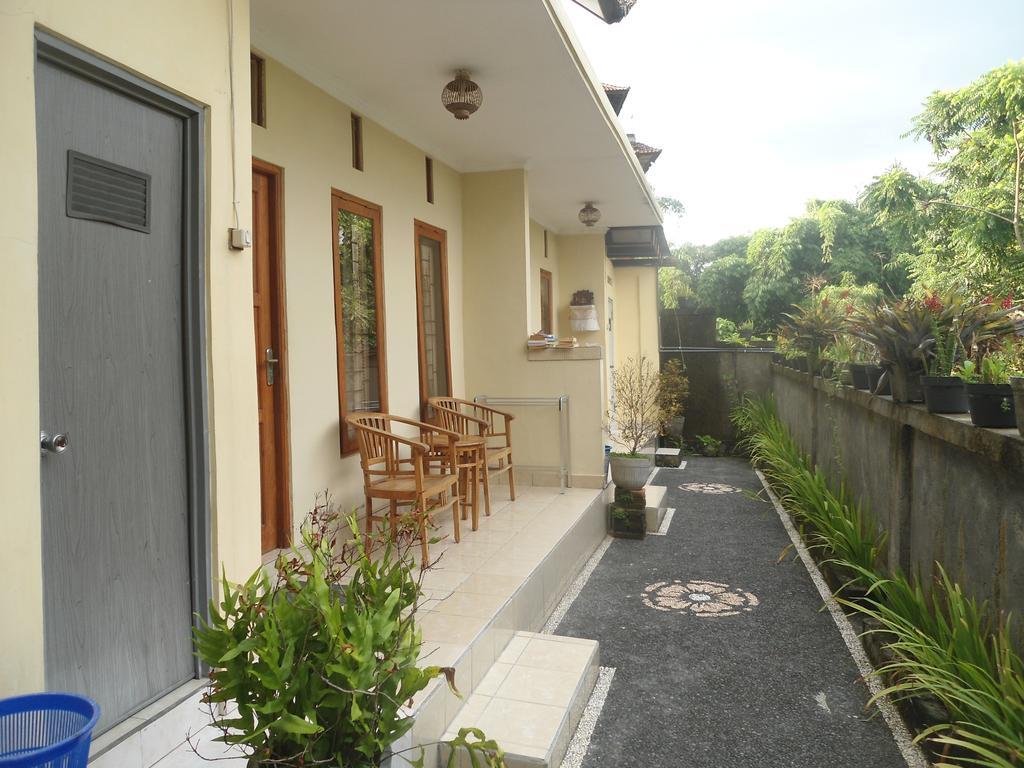 Sintya Homestay Убуд Екстер'єр фото