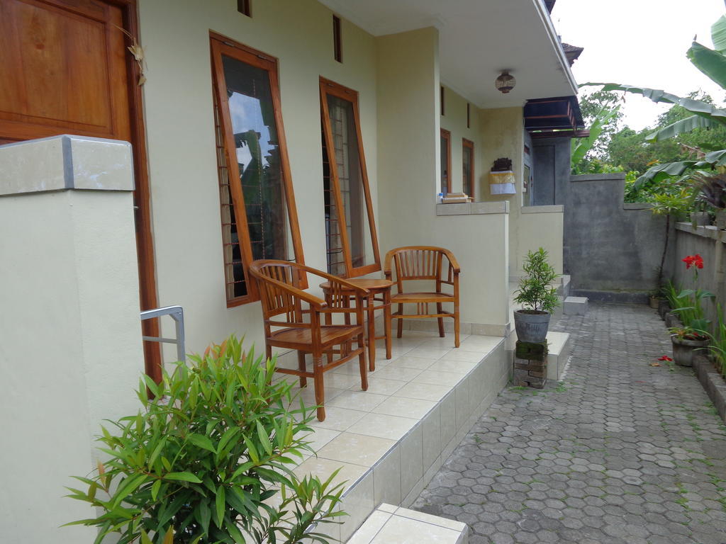 Sintya Homestay Убуд Екстер'єр фото