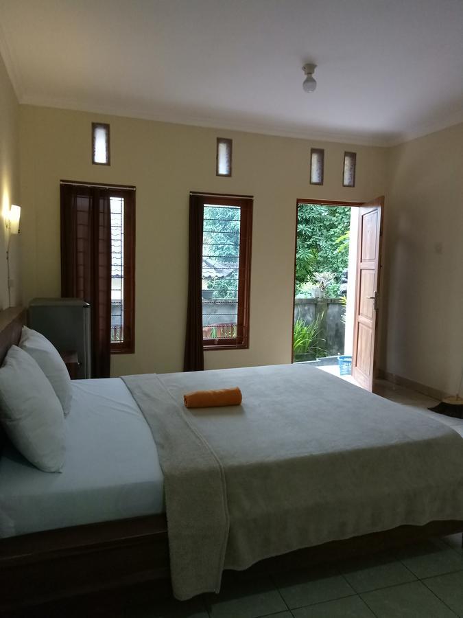 Sintya Homestay Убуд Екстер'єр фото